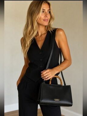 Jones New York Black Bamboo Handle Shoulder Bag Purse Classic Handbag